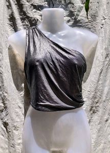 FULL SHIMMERY TOP