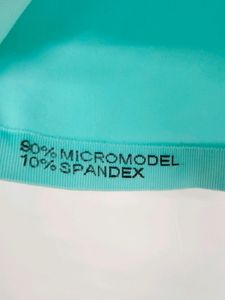 Calvin Klein Stretchable Active Wear Sando 4 Girls