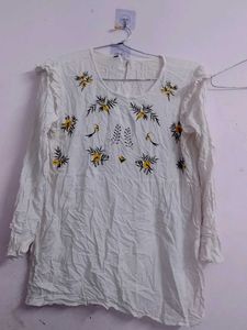 White Floral Embroidered Top,used