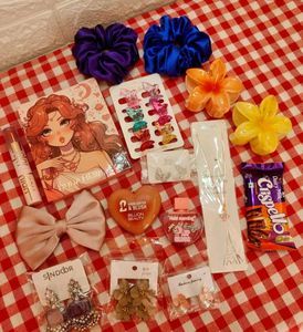 New Handmade Hamper Castomized Available