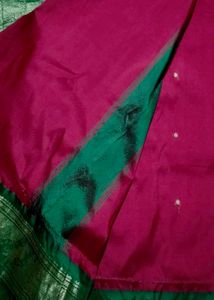Red &amp; Green Pure Kanjivaram Silk Saree