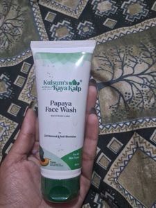 Kulsum's Kaya Kalp Papaya Face Wash