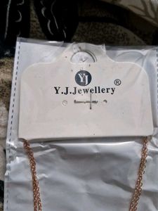 Double Layer Chain