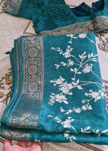 Elegant Dark Green Saree With Blouse(like New)