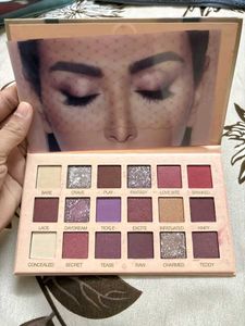 Eyeshadow Palette