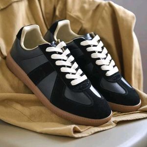 maison Stylish Black Sneakers
