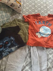 Kids' 3 Tshirt and 1 pant