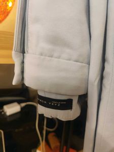 zara trousers medium never worn