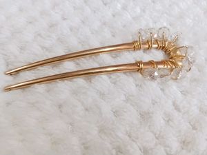 Crystal Embellished Hair Pin