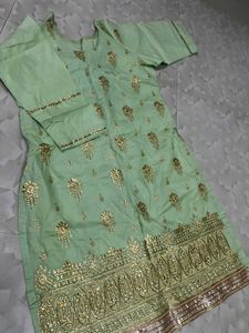 Elegant Green Embroidered Kurta Set