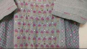 Grey &amp; Pink Embroidered Kurti