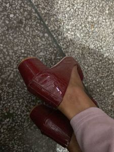 Stylish Wedge 2 Heels In Combo