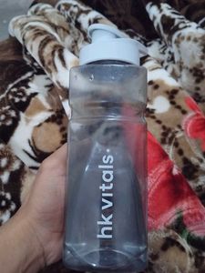 HK Vitals Fish Oil Capsules And Sipper Free