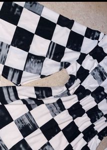 Stylish Black Top / Check