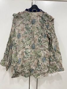 ✨ Twirl into Elegance PreLoved Floral Jacquard Top