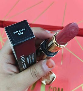 Bobbi Brown Luxe Lipstick (Soft Berry)
