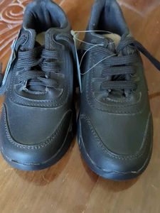 Boys Gorav Casual Shoes - Size 11