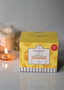 Dot &amp; Key Super Bright Moisturizer