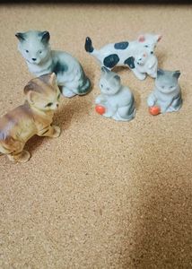 Cat Family Vintage Porcelain