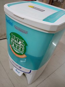 Aqua Sure Gravity Water Filter + Bottle