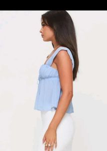Skyblue front tie up top.