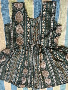 Patterned Green Top