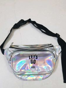 O20 Sling Bags