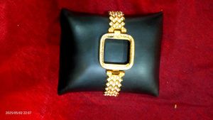 Golden Bracelet With White Jarkan Work❤️❤️