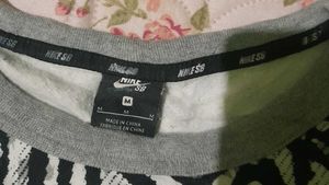 Abstract Print Long Sleeve Top