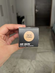original MAKE UP FOR EVER Foundation