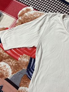 White Top. Globus Brand. Xs Size.