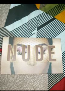 New Nude Eyeshadow pallete not used