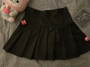 Black Pleated Y2K Punk Skirt