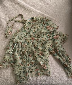 Floral Ruffle One-Shoulder Top