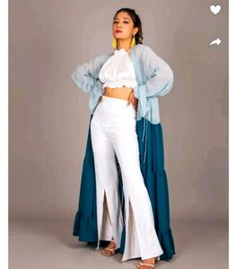 New Stayle Beautiful Women Gown Sireak