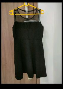 Chic Black Dress🖤