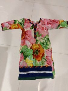 Floral Print Tunic Top