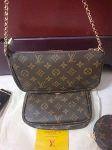 Louis Vuitton pochette