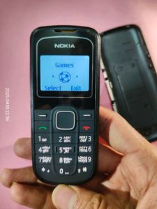 Nokia Mobile Phone (1202)