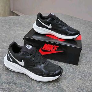 Nike Guide 10