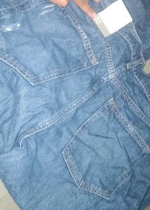Distressed Wide Leg Jeans