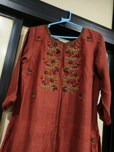 HANDWORK KURTI.