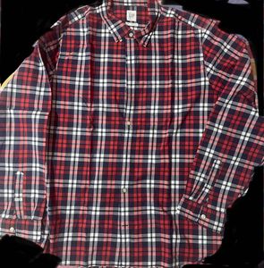 GAP Red &amp; Navy Plaid Shirt - XL
