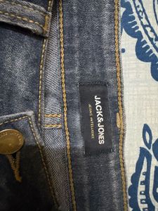 Stylish Dark Wash Jeans