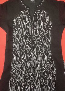 Stylish Black & White Top