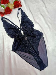 🖤Black Laced Bodysuit🖤