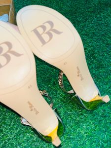 Stylish Gold Chain Heel Sandals