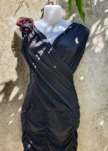 DAMM GORGEOUS RUCHED BODYCON