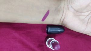 MAC Cosmetics Lipstick In Shade Captive