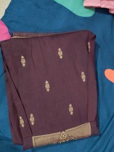 Elegant Purple &amp; Gold Printed Dress